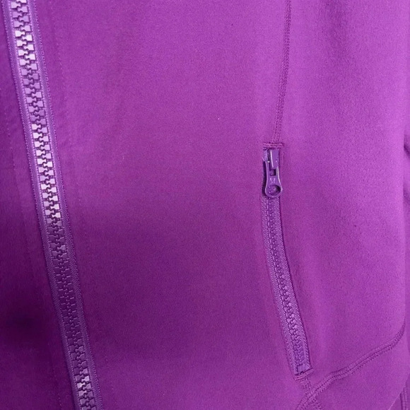 Lululemon Athletica Half Moon Purple Full Zip Jacket in Potion Purple Size 12 - Picture 6 of 10